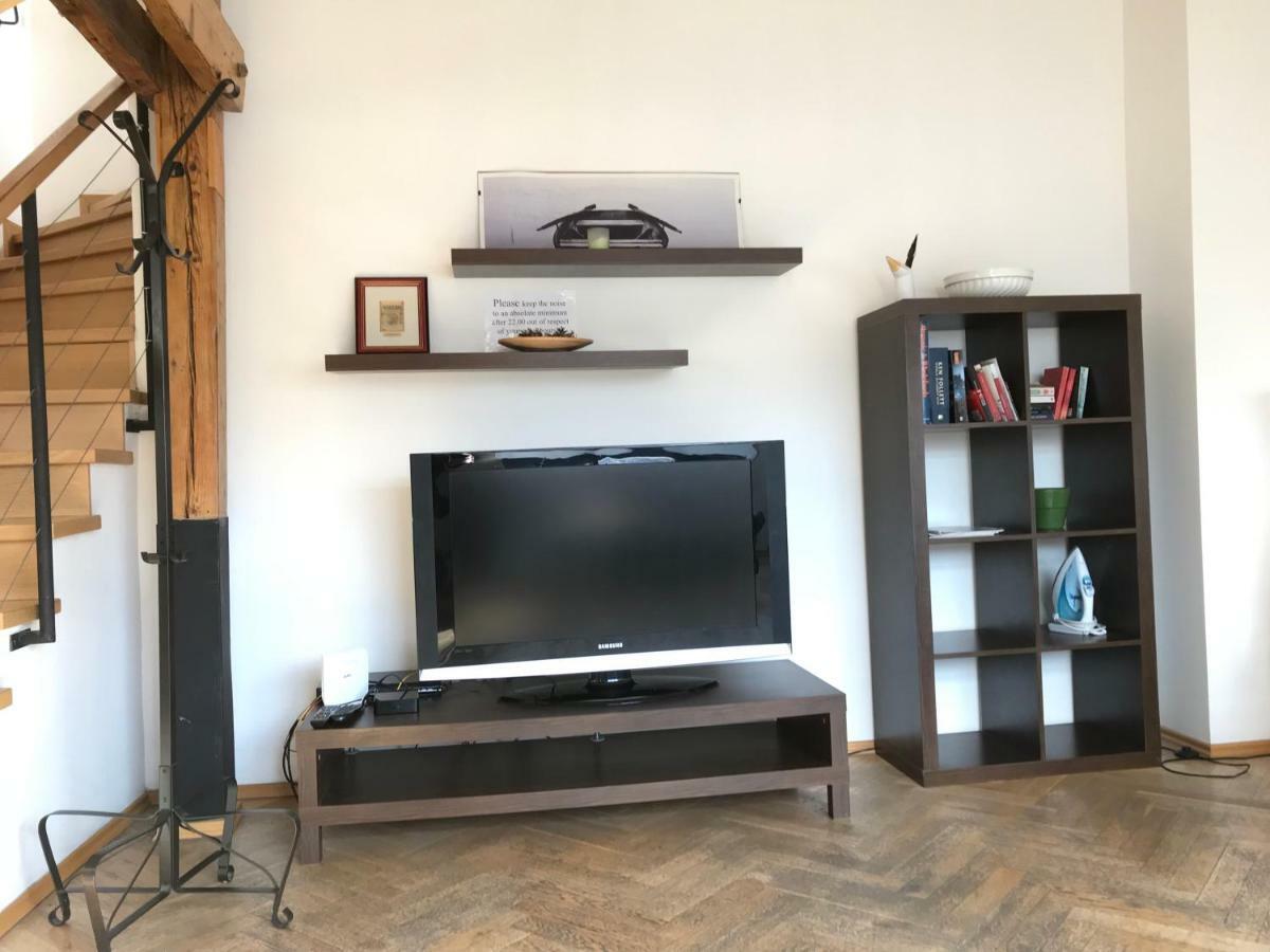 Penthouse Apartment In Vinohrady Prague Ngoại thất bức ảnh